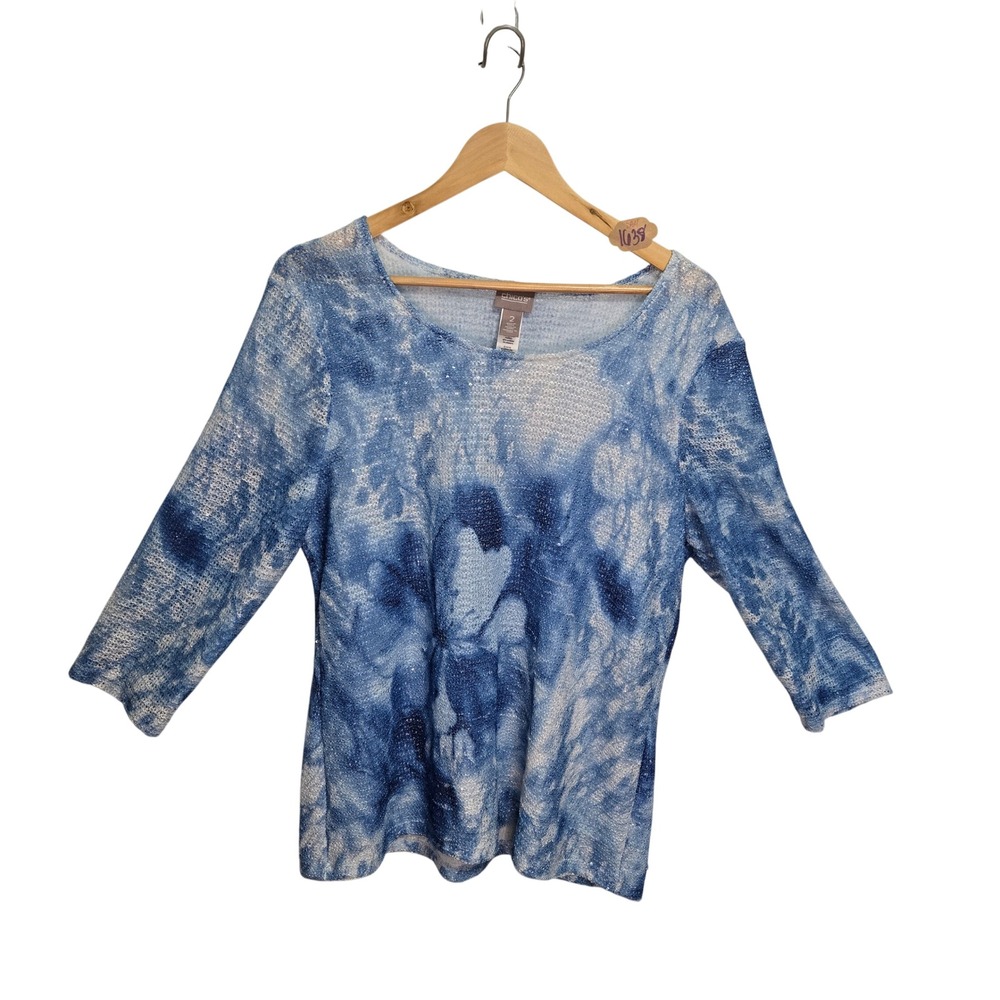Chicos Blue White Sequin Tie Dye Knit Top Size 2 Large 3/4 Sleeve Scoop Neck